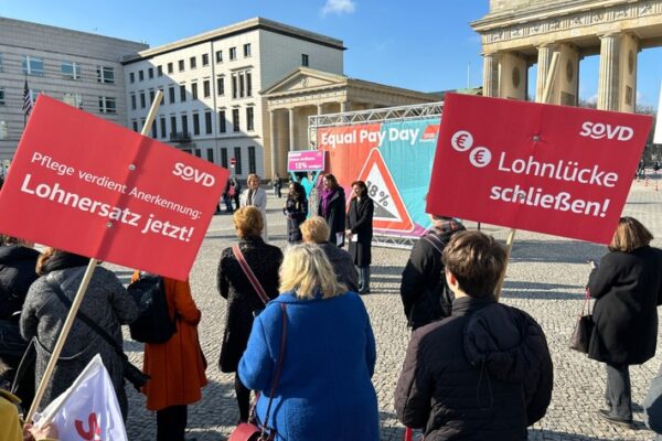 SoVD zum Gleichstellungsmonat März: Frauenrechte sind Menschenrechte